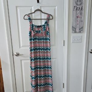 Chevron Patterned Maxi Dress